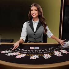 Layar permainan Big Bass Bonanza di platform toto barong dengan simbol-simbol ikan dan bonus
